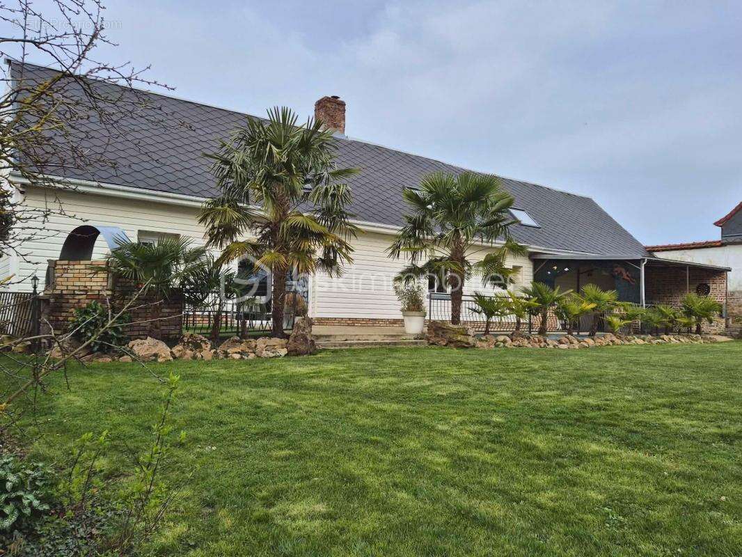 Longère rénovée clé en main – 170 m² – 4 100 m² de terrain – Citerne – Idéale grande famille / gîte / maison d’hôtes – 235 000 € - photo 19