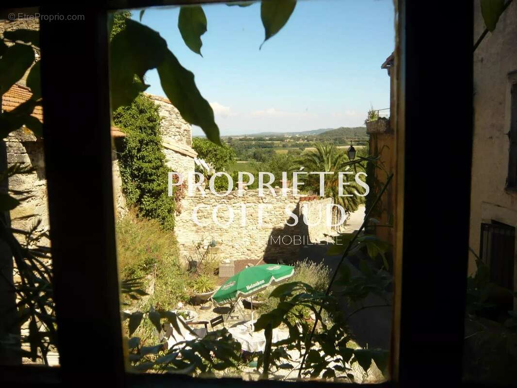 Maison à SAINT-PONS-LA-CALM