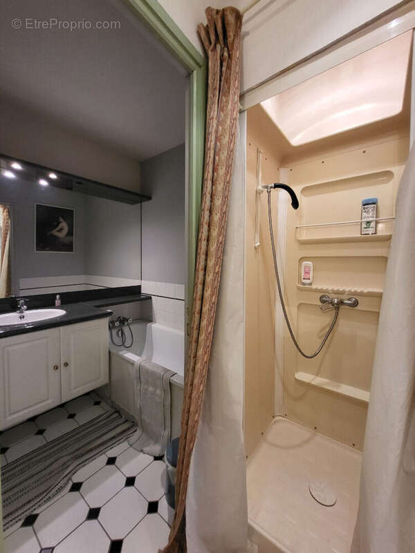 Appartement 74m² 4 pièces 75010 Paris - photo 10