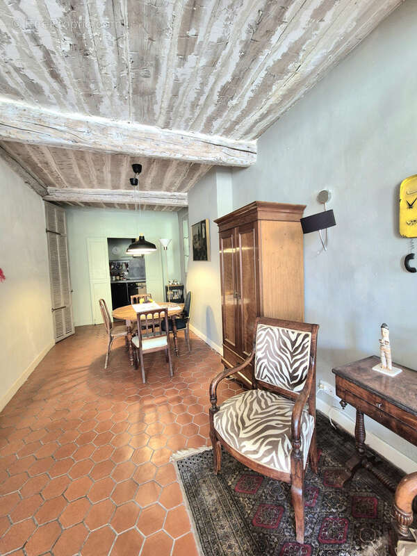 Appartement à HYERES