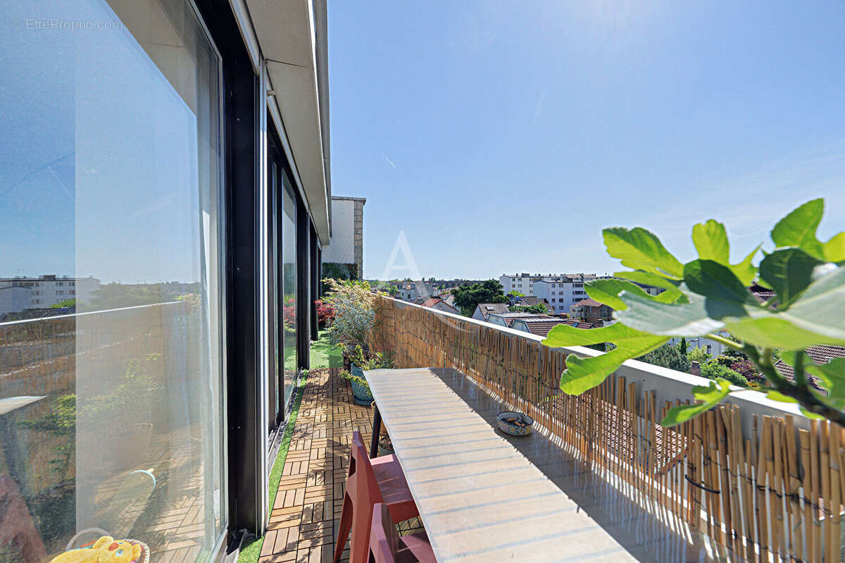 Appartement à LE PERREUX-SUR-MARNE