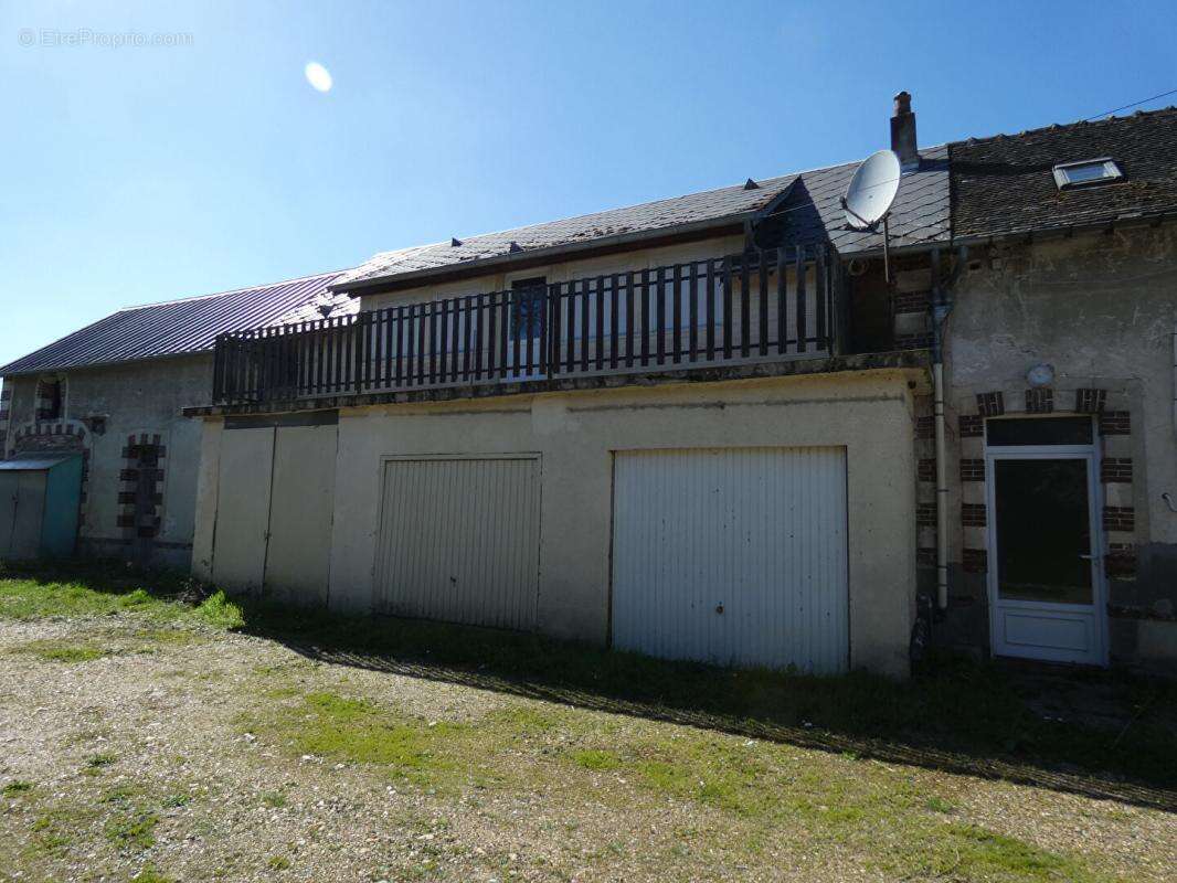Appartement à IVRY-LA-BATAILLE