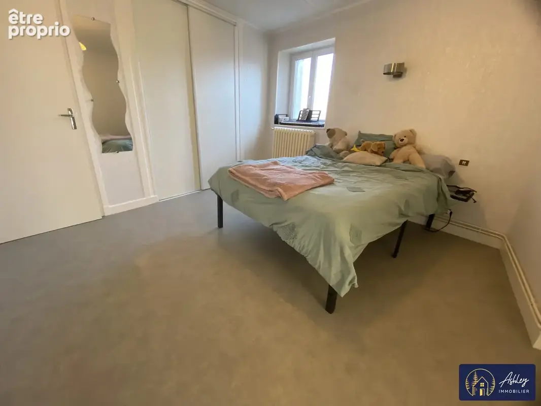 Immeuble à vendre BORT LES ORGUES