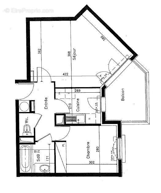 Appartement à COURBEVOIE