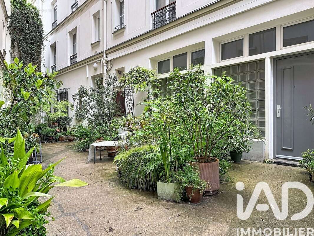 Photo 2 - Appartement à PARIS-20E