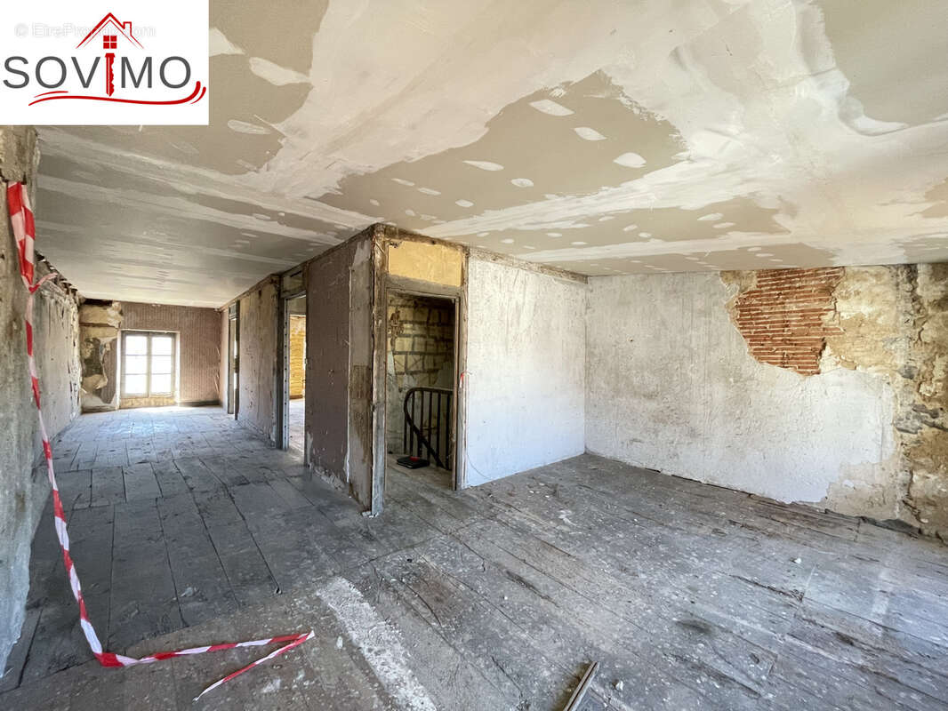 Appartement à CONFOLENS