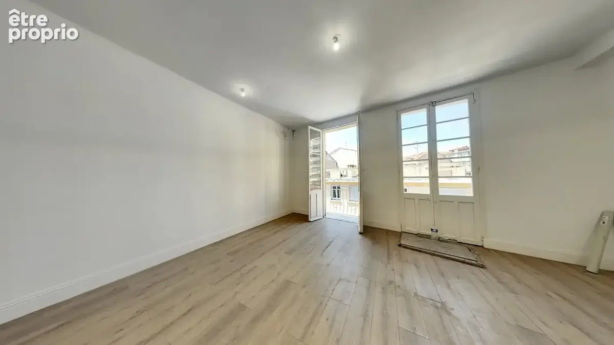 Appartement 228 m² à Toulouse  - photo 2