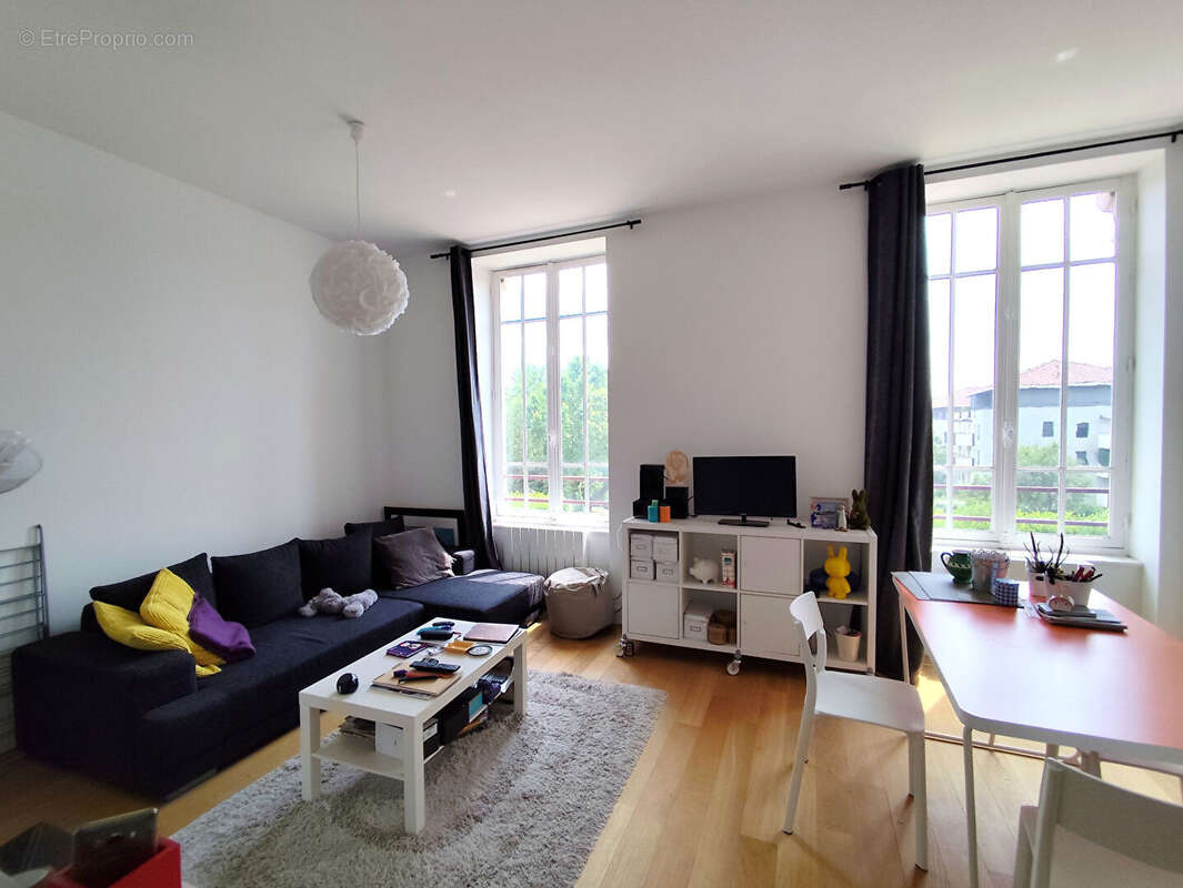 Appartement à CHAMALIERES