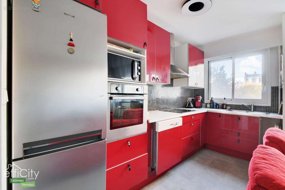 Appartement à PARIS-19E