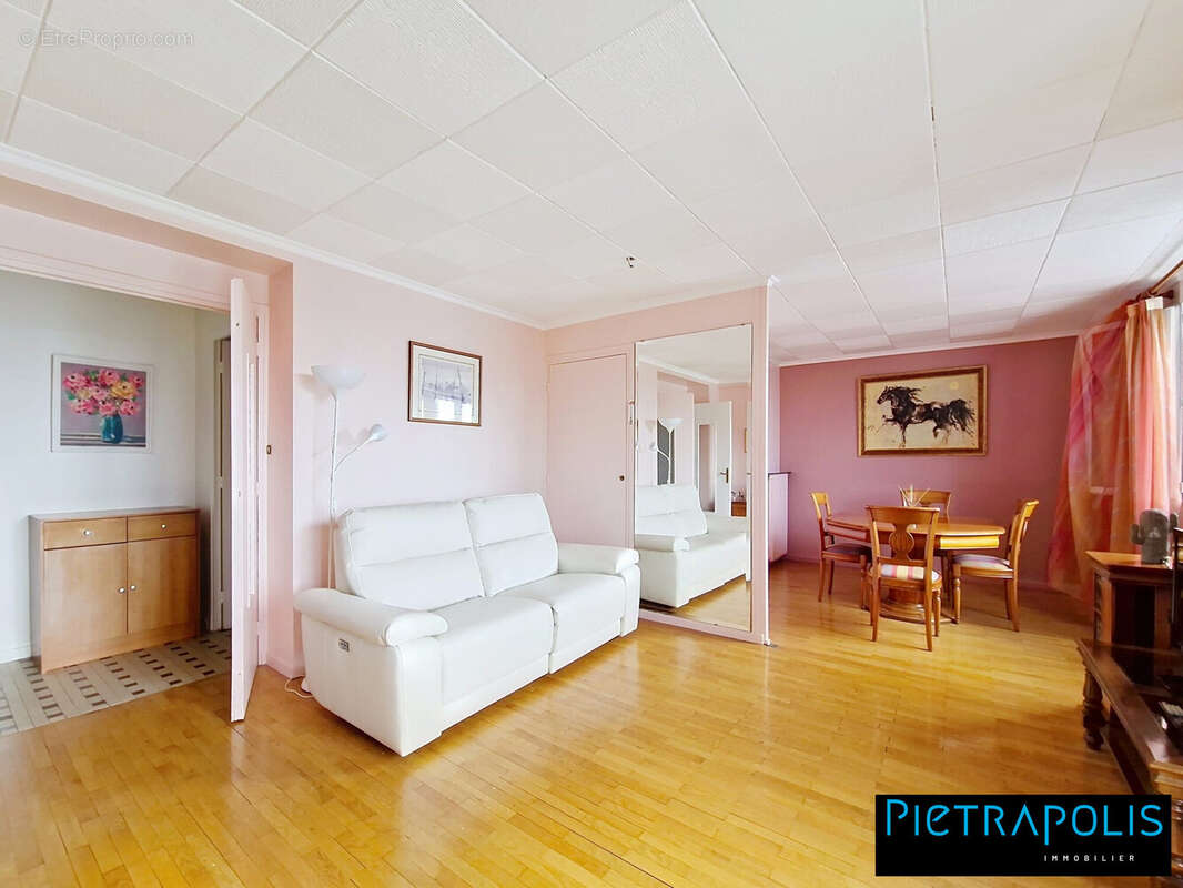 Appartement à VILLEURBANNE