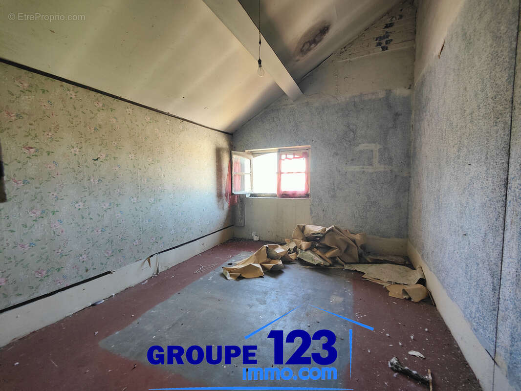 Une maison familiale aux beaux volumes, prête à écrire un nouveau chapitre - photo 14