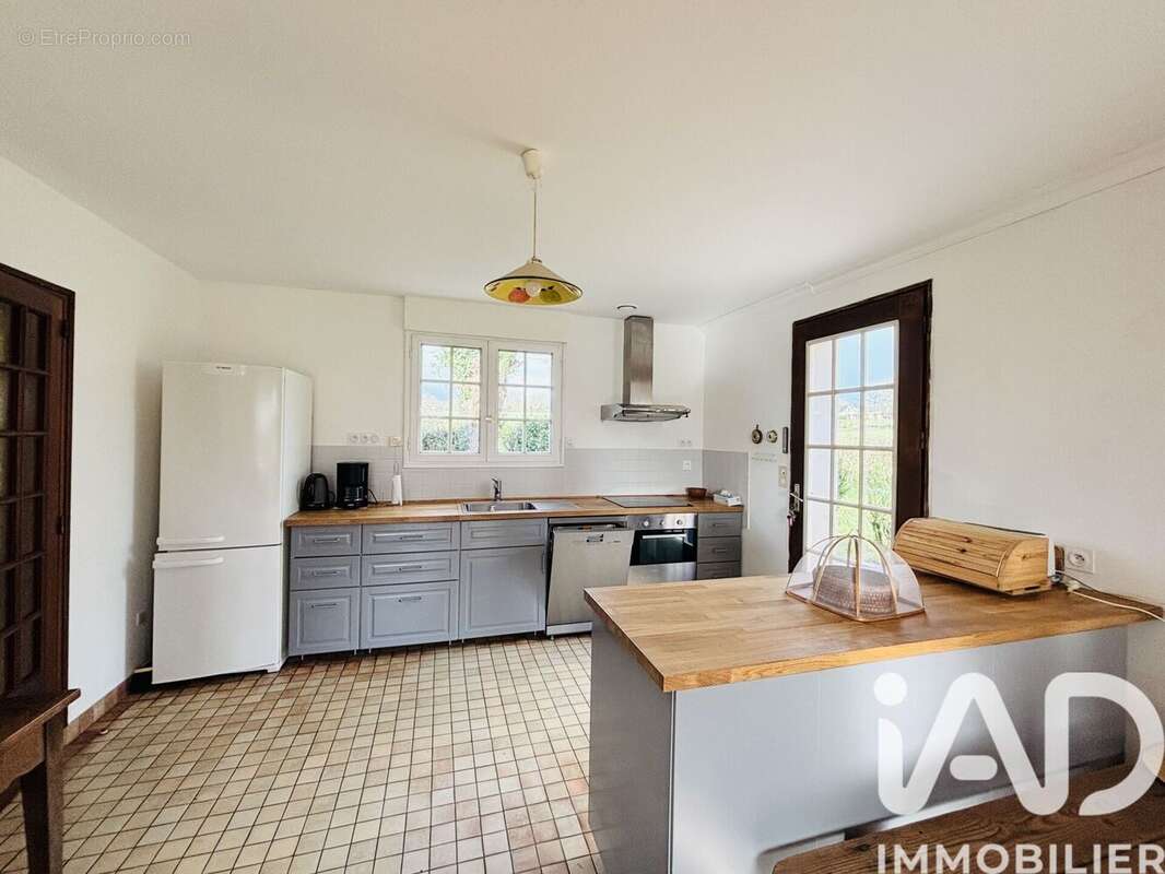 Photo 6 - Maison à ROUGE