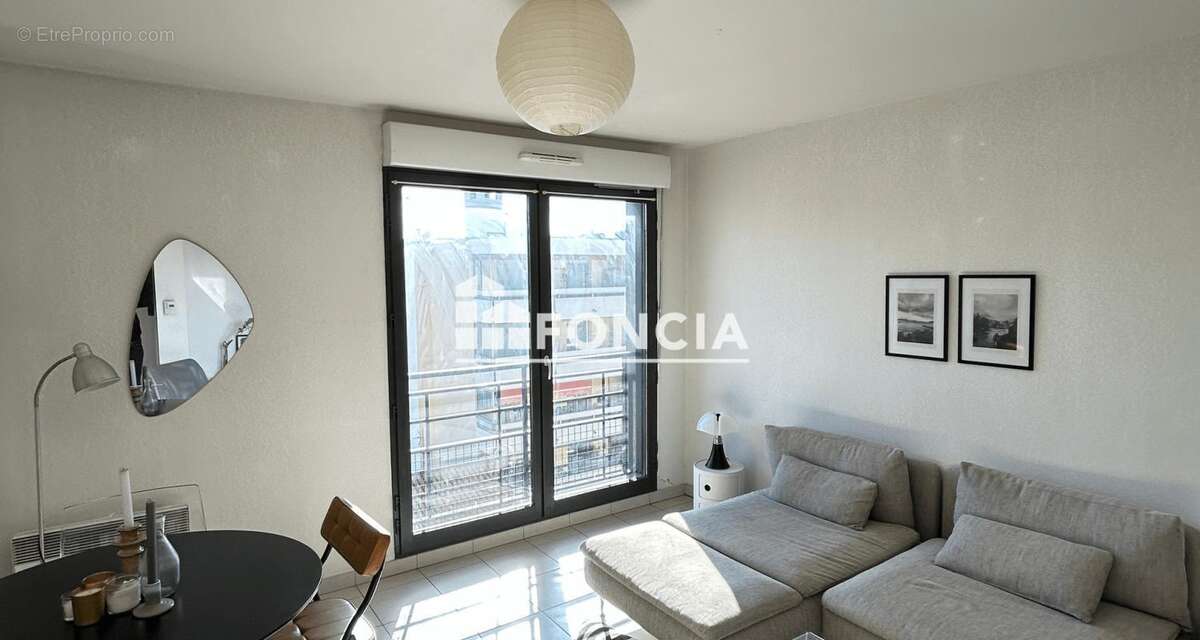 Appartement à MARSEILLE-2E