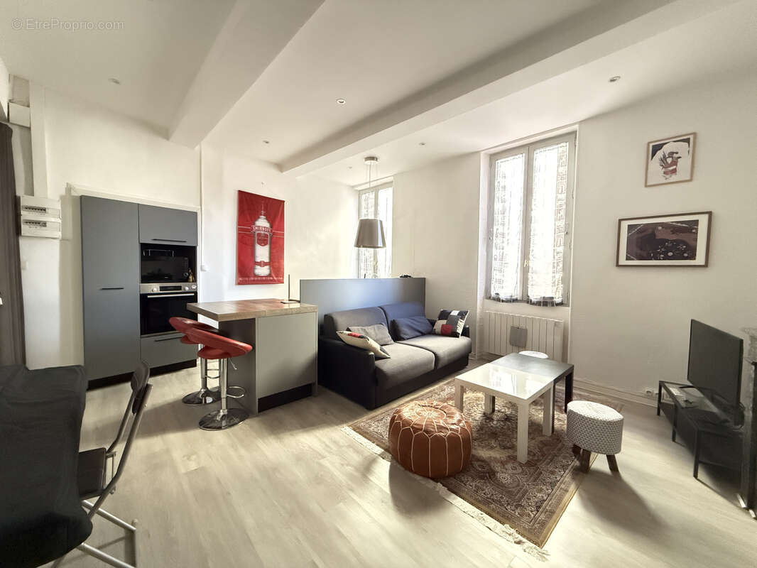 Appartement à NIMES