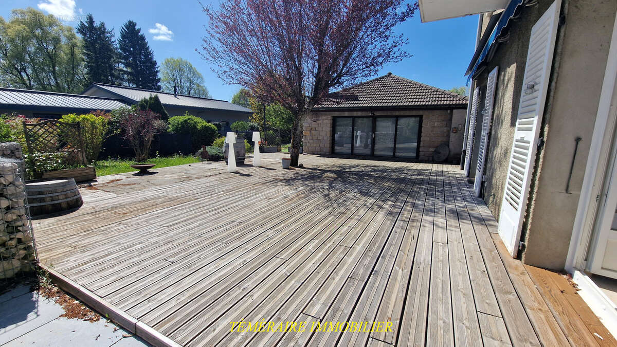 Appartement à CHAMPAGNOLE