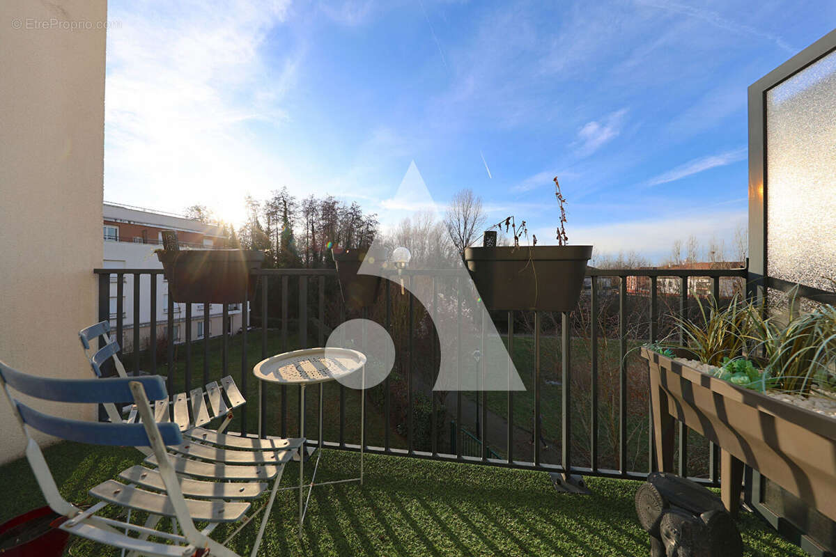 Appartement à CORBEIL-ESSONNES