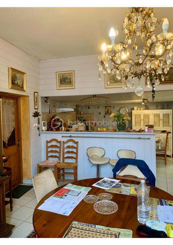 Maison à MOULEYDIER