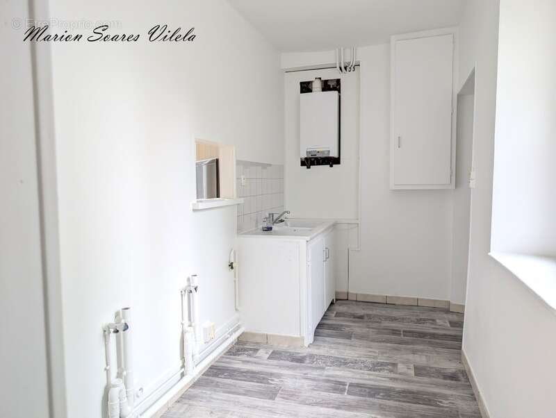 Ensemble immobilier de 2 maisons accolées sur plus de 900 m² à Provins même - photo 7