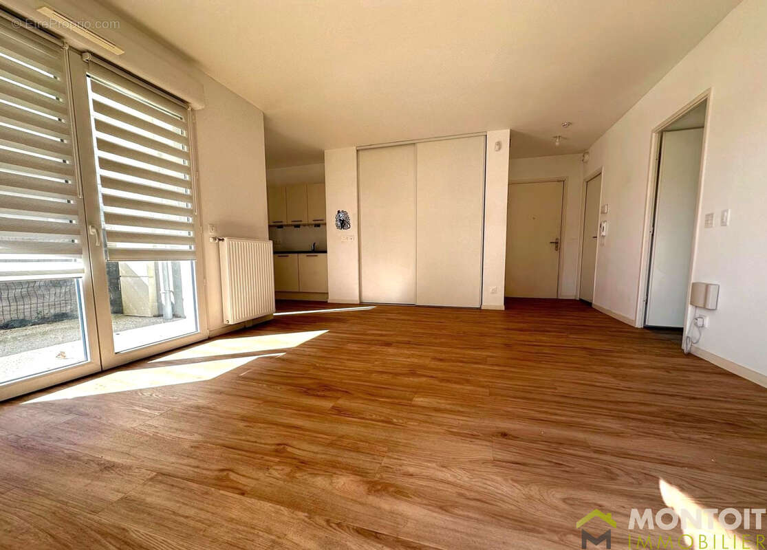 Appartement à THIAIS