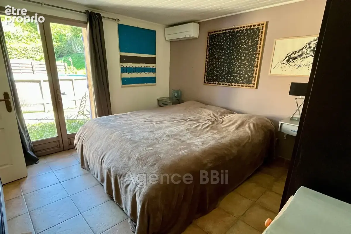 Maison 6 pièces 125 m² à vendre à Tourrette-Levens (06690) - photo 7