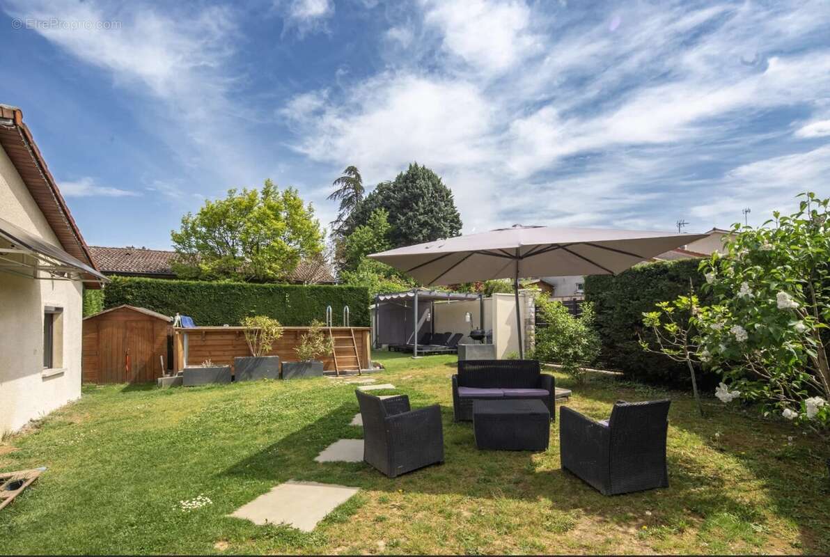 Maison Dardilly de 90m2 de plain pied, 688m2 de terrain - photo 2