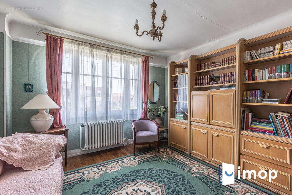 Maison à LAGNY-SUR-MARNE