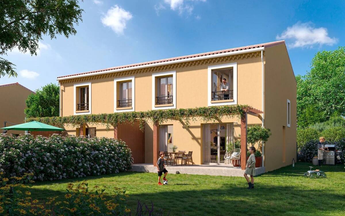 Maison à PELISSANNE