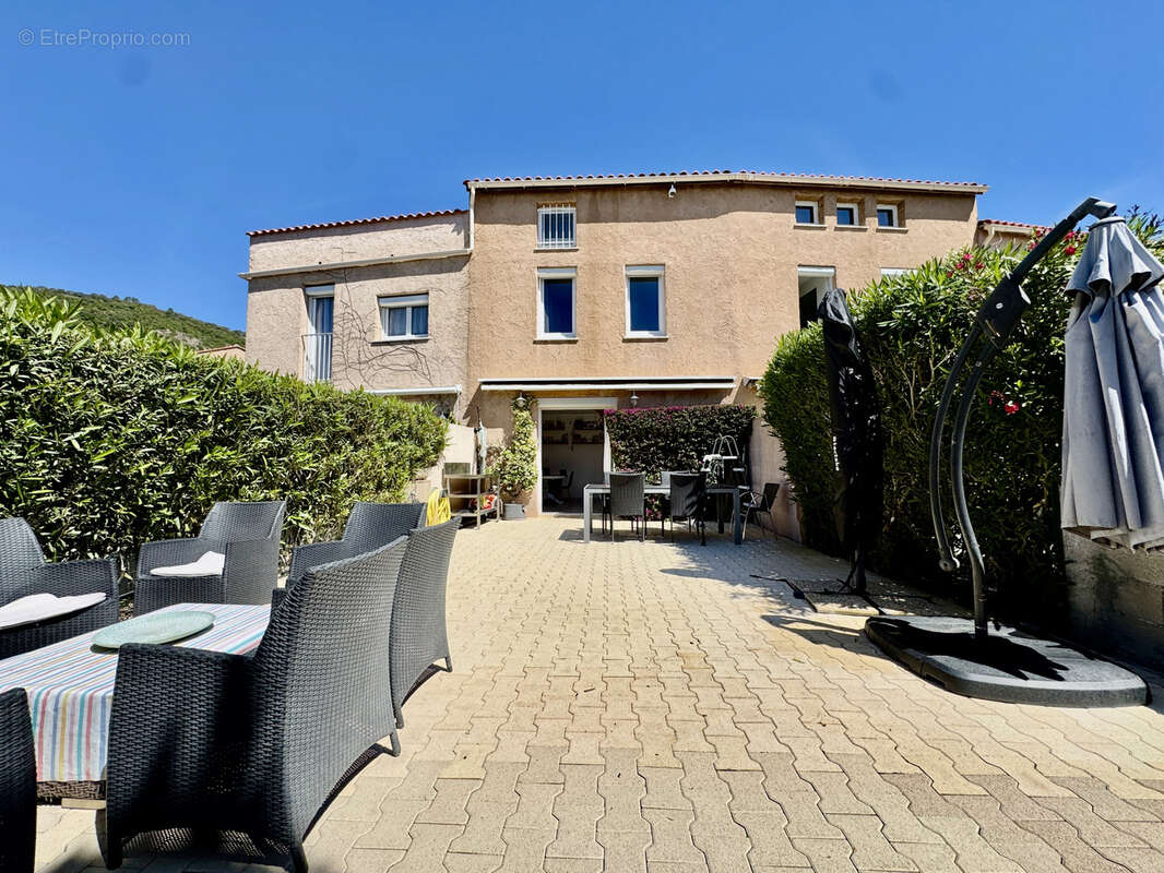 Maison à LES ISSAMBRES