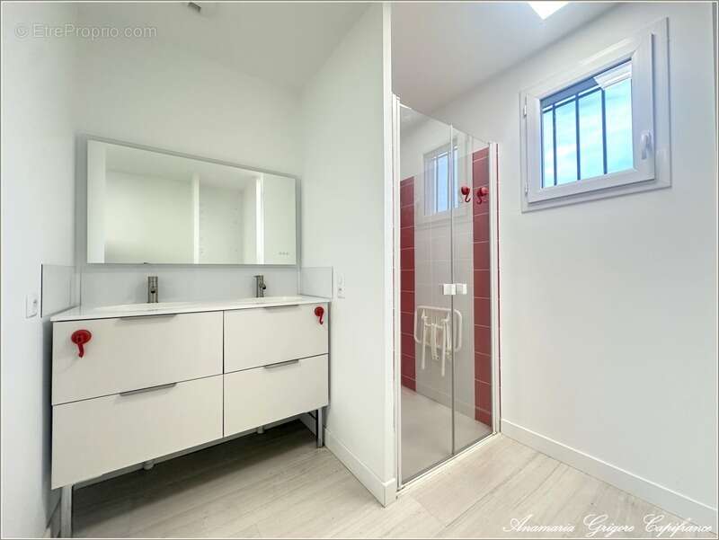 Maison à COURVILLE-SUR-EURE