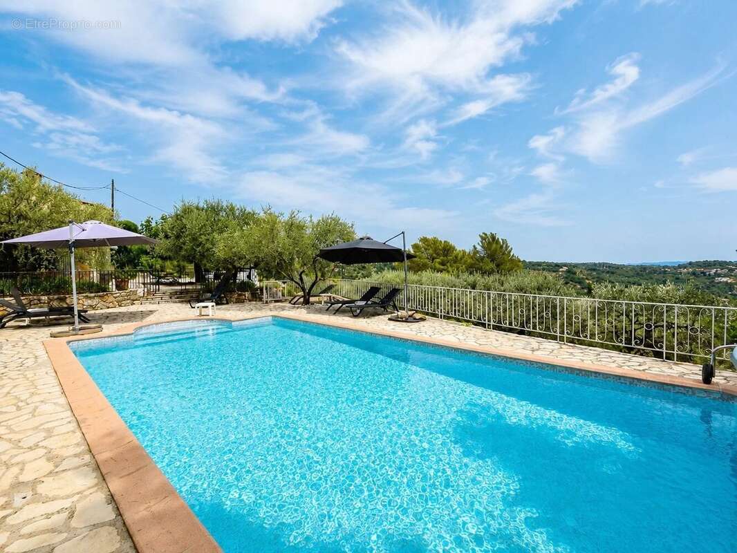 Fayence – Maison en pierre avec vue panoramique, piscine chauffée et oliveraie - photo 18