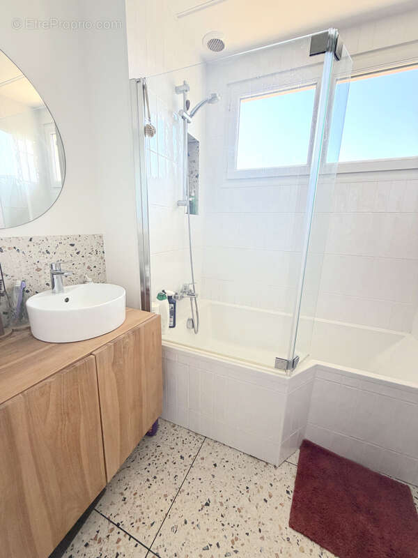 Maison T5 avec garage sur un terrain de 4402 - photo 7