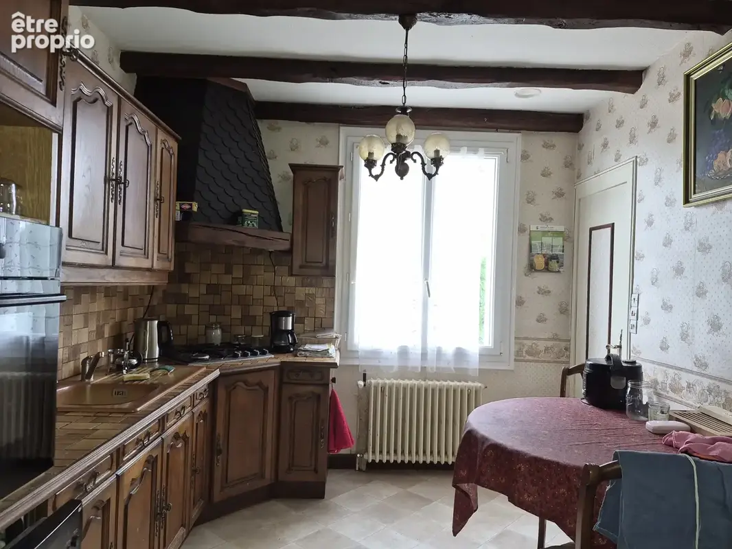 NAINTRÉ   Ensemble immobilier avec deux maisons, dépendances et accès au Clain - photo 8