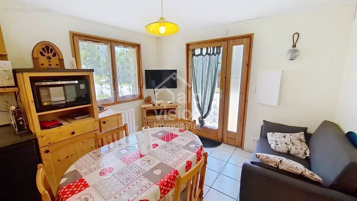 Appartement à CHATEL