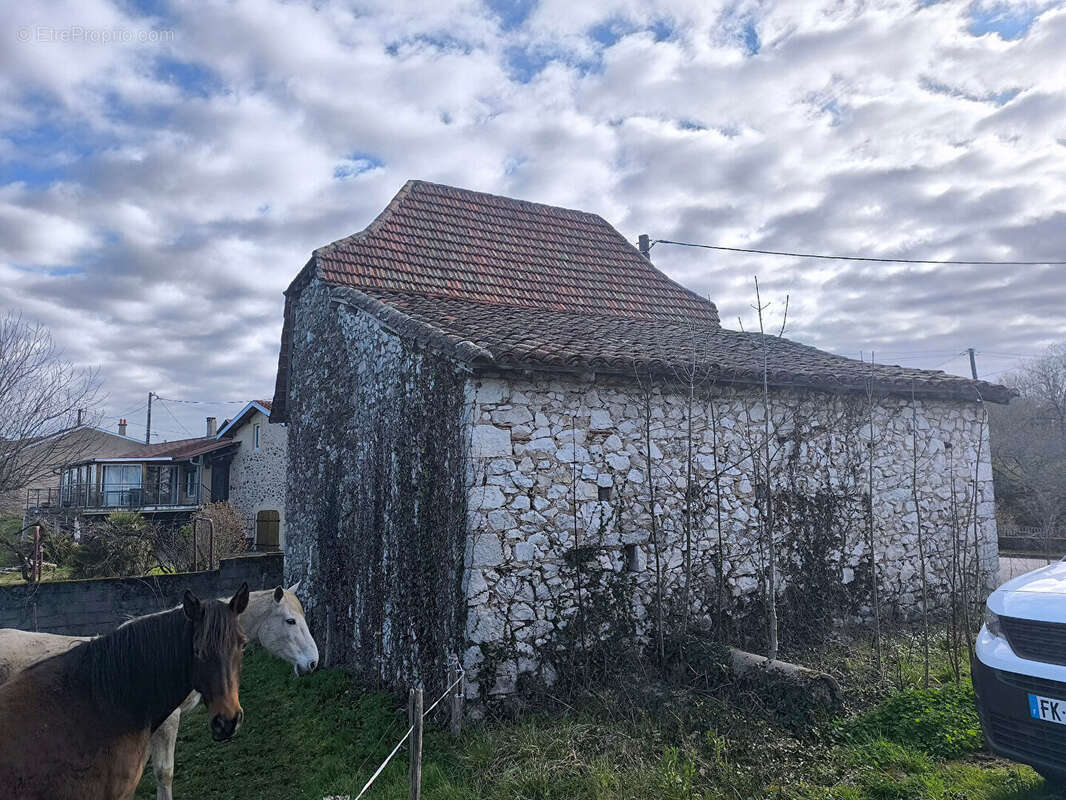 Maison à CAPDENAC-GARE
