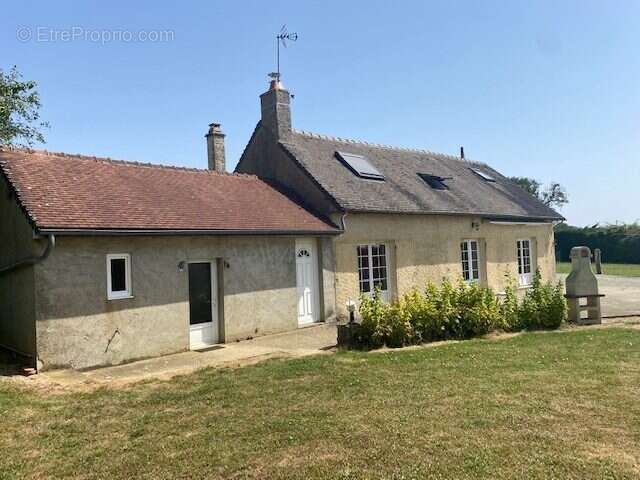 Maison à PIZIEUX
