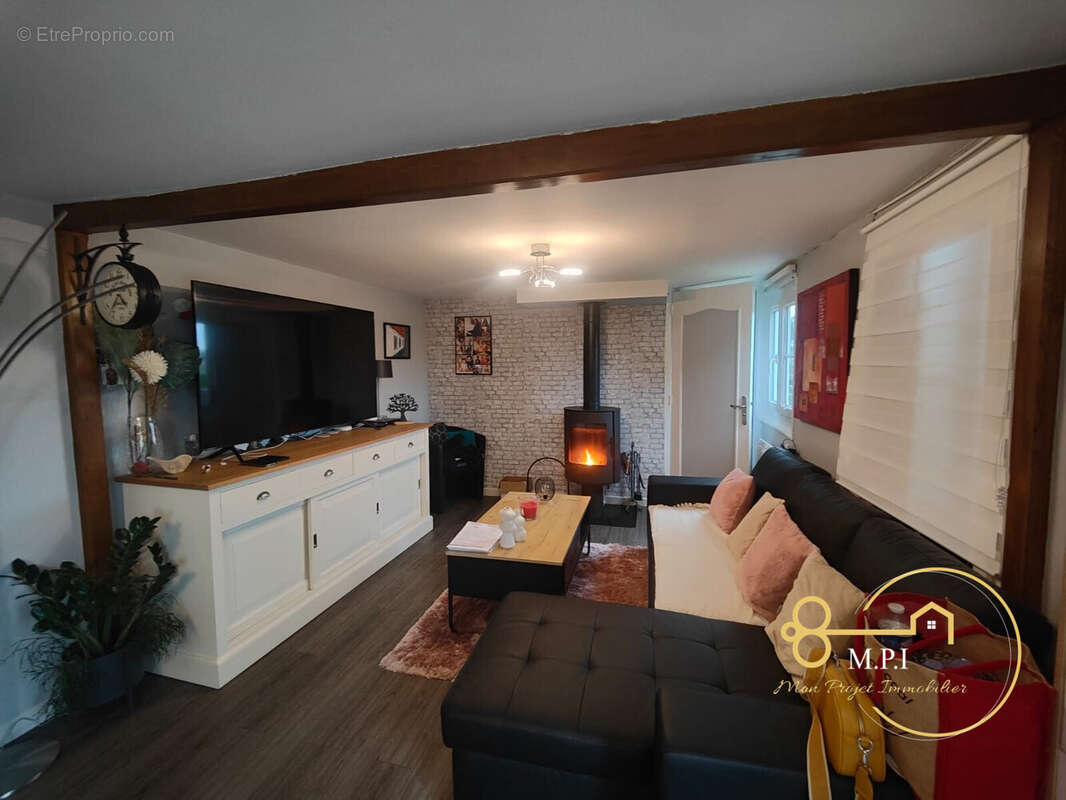 Maison à LA FERRIERE-BOCHARD