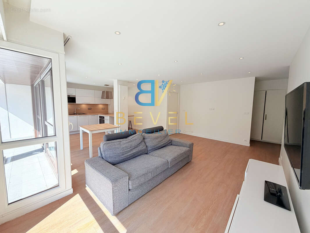 Appartement à SAINT-JEAN-DE-MAURIENNE
