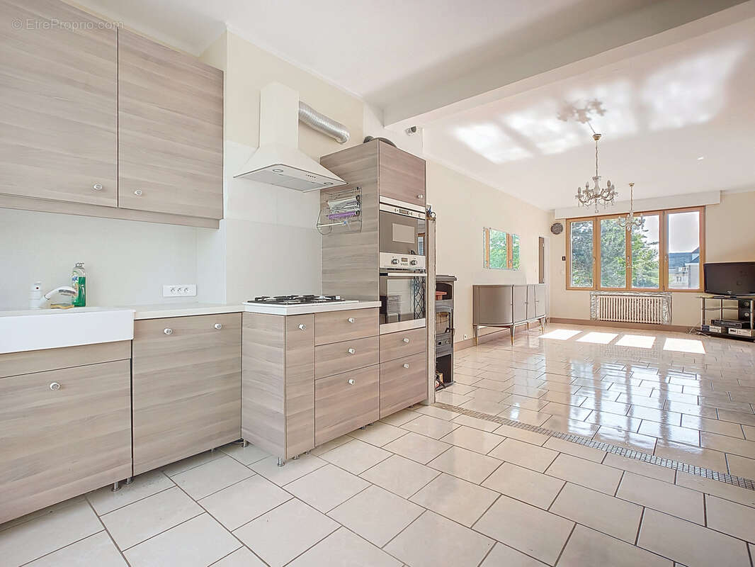 Maison à VILLERS-BOCAGE