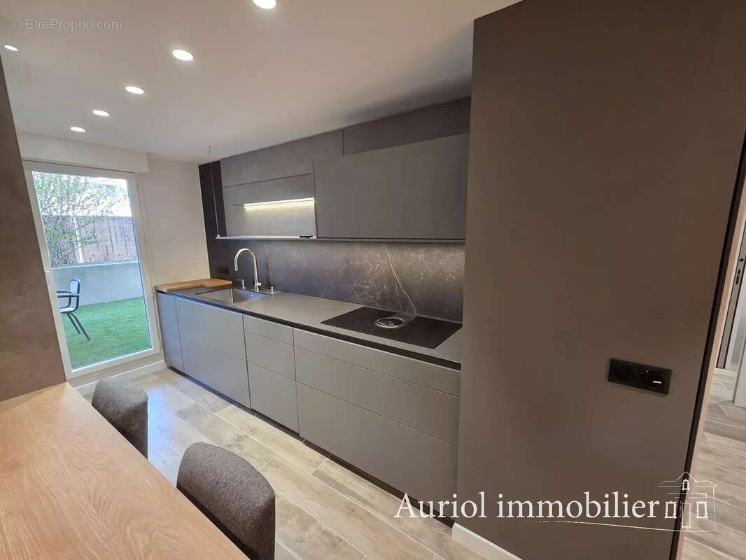 Appartement à MARSEILLE-9E