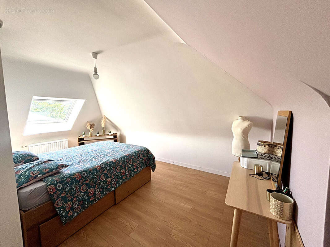 Maison contemporaine de 143 m2 sur un hectare de terrain - photo 4