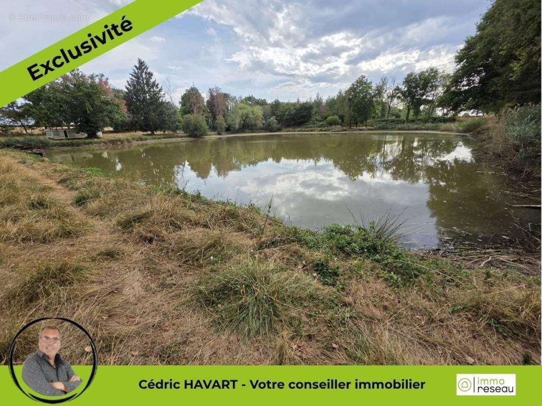 Terrain 13607 m² à Lignac  - photo 12