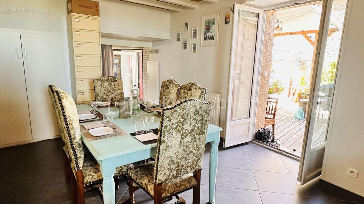 Belle maison en pierre de pays - photo 8
