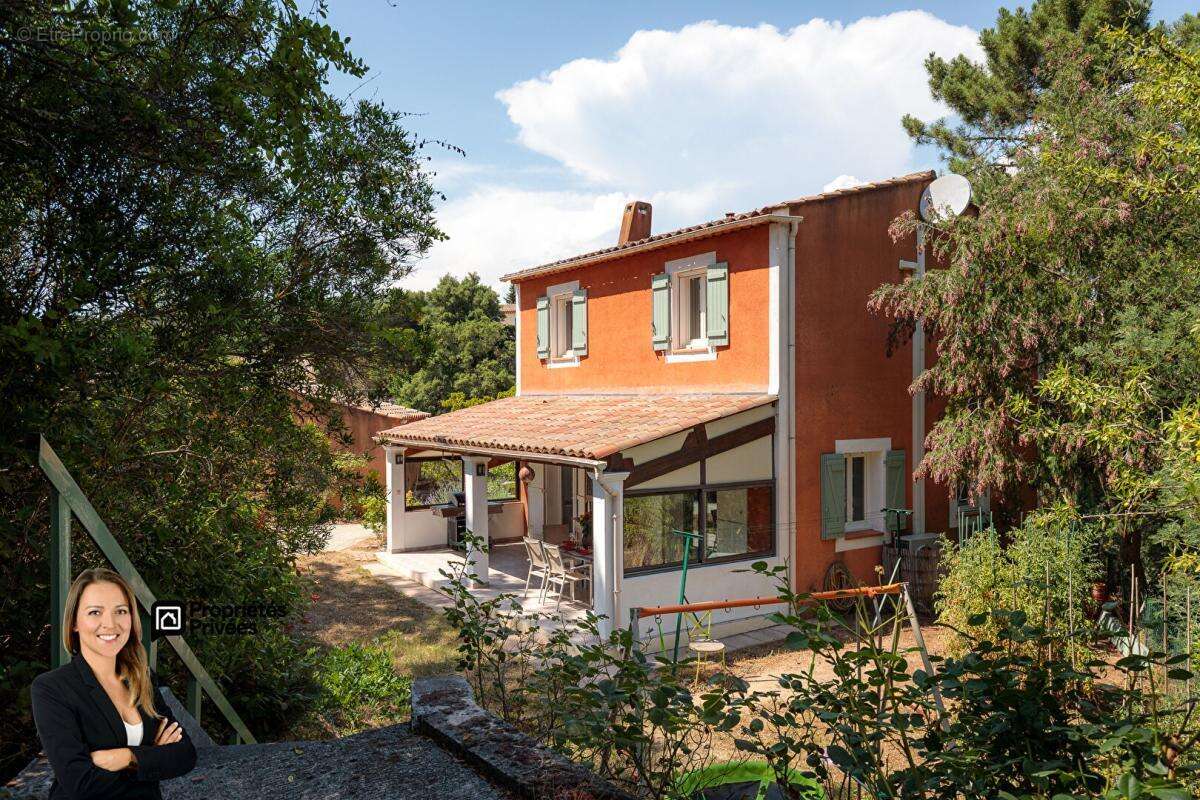 Maison à MONTAUROUX