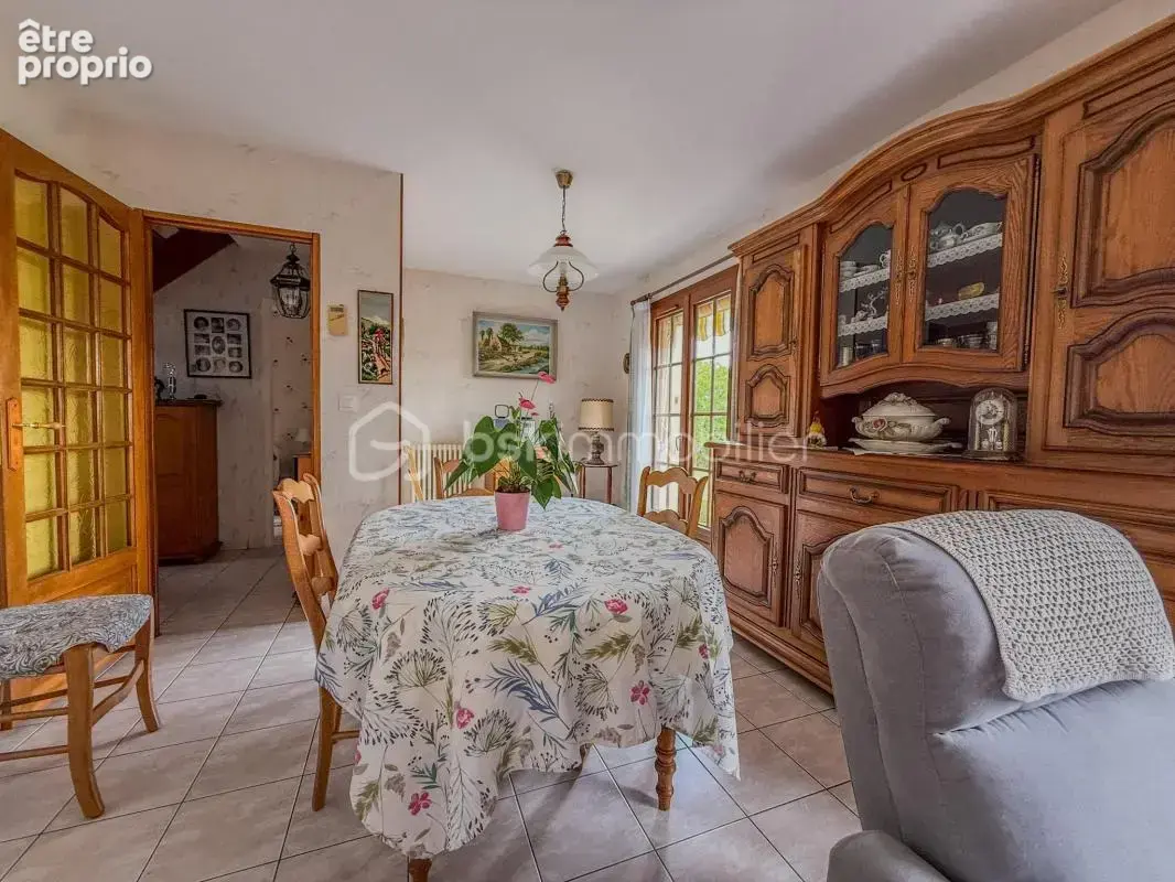 Maison avec vue dégagée à Beaumont-en-Auge - photo 2