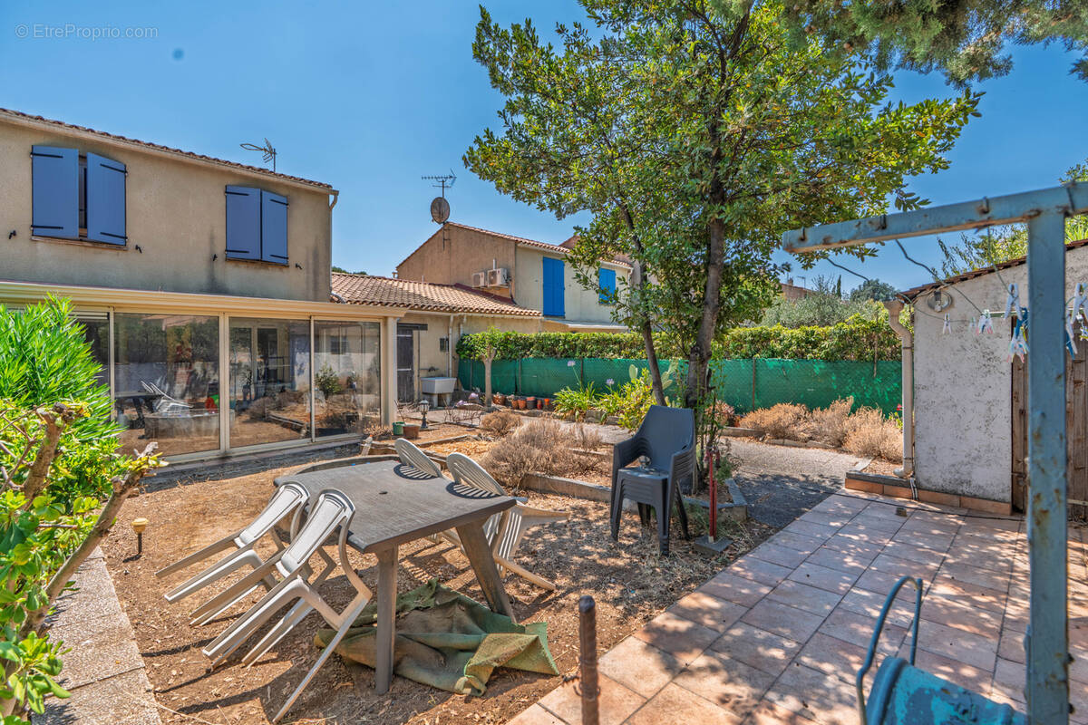 Maison à HYERES