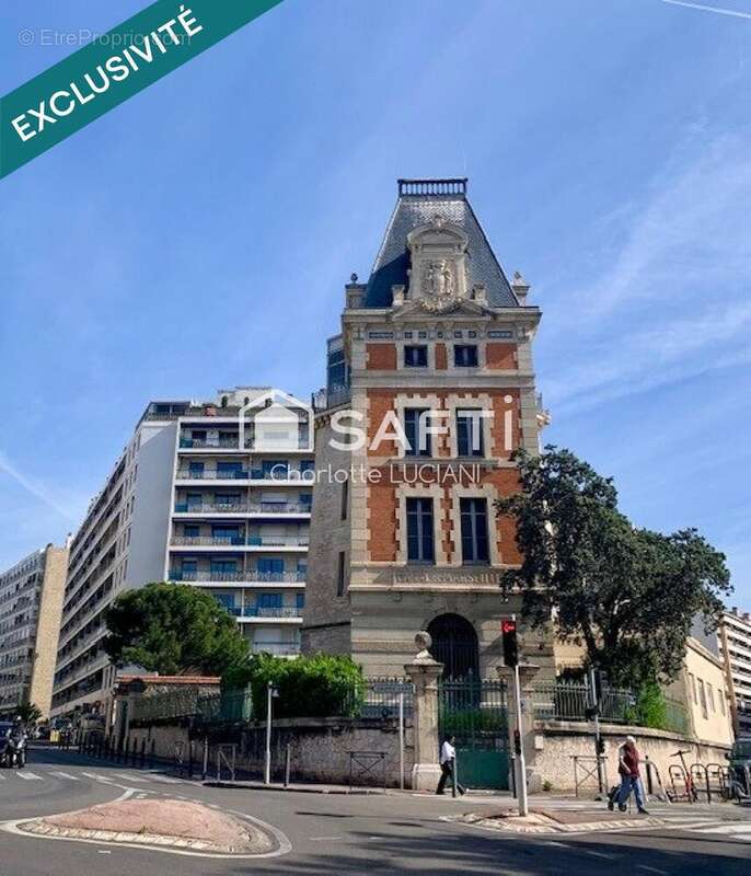 Photo 2 - Appartement à MARSEILLE-4E