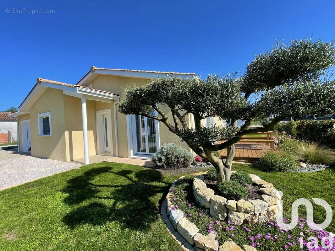 Photo 2 - Maison à COUQUEQUES