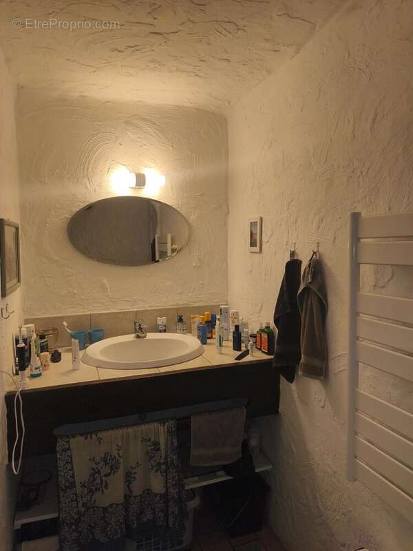  à vendre – t2  avec acces jardin à sanary-sur-mer  - photo 7