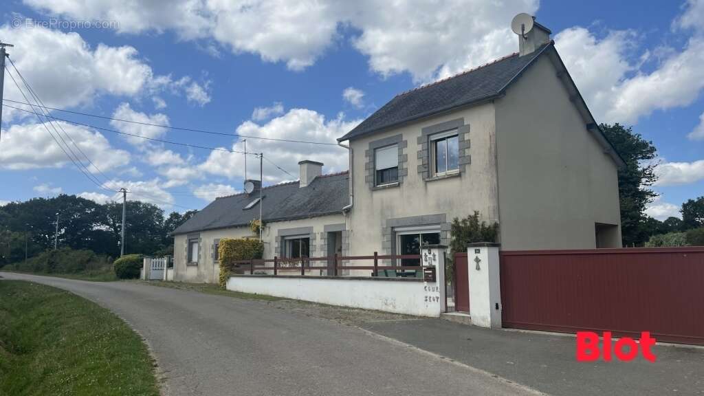 Maison à ERCE-PRES-LIFFRE