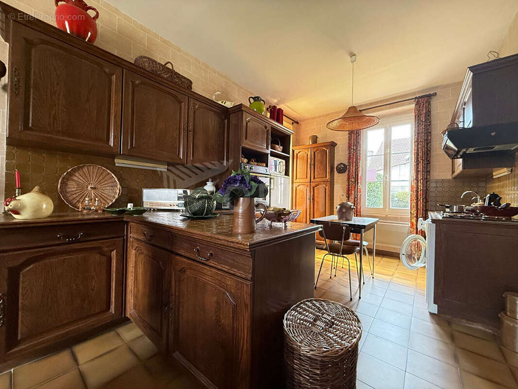 Maison à PIERREFITTE-ES-BOIS